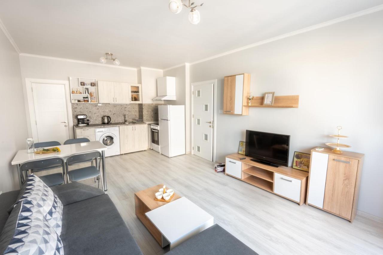 Lovely 1Bed Apartment For 4 Guests & Free Parking Plovdiv Exteriör bild